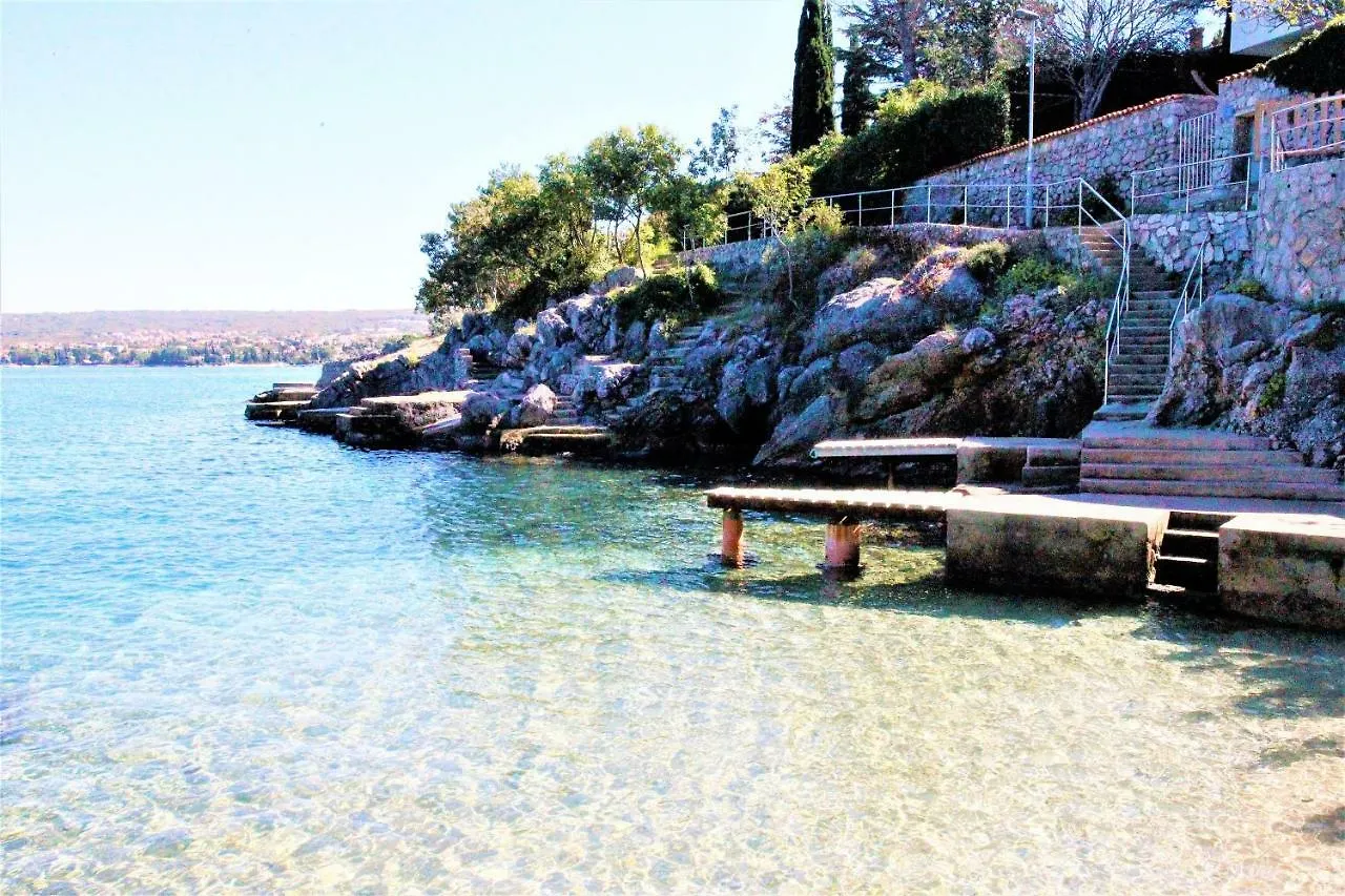 Villa Summer Dream With Heated Pool, Sauna And Jacuzzi Malinska 0*,