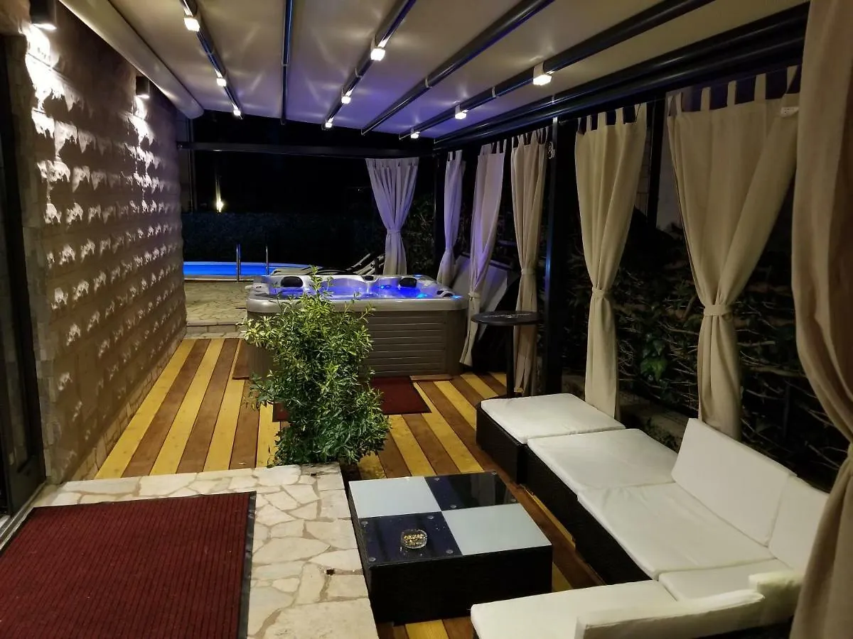 Villa Summer Dream With Heated Pool, Sauna And Jacuzzi Malinska Croatia